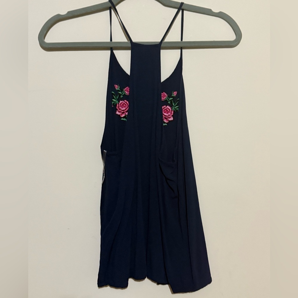 No boundaries Rose-Embroidered Spaghetti-Strap Cami - Picture 3 of 3